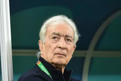 حلمي طولان: مباراتنا أمام الإمارات كانت قليلة الفرص